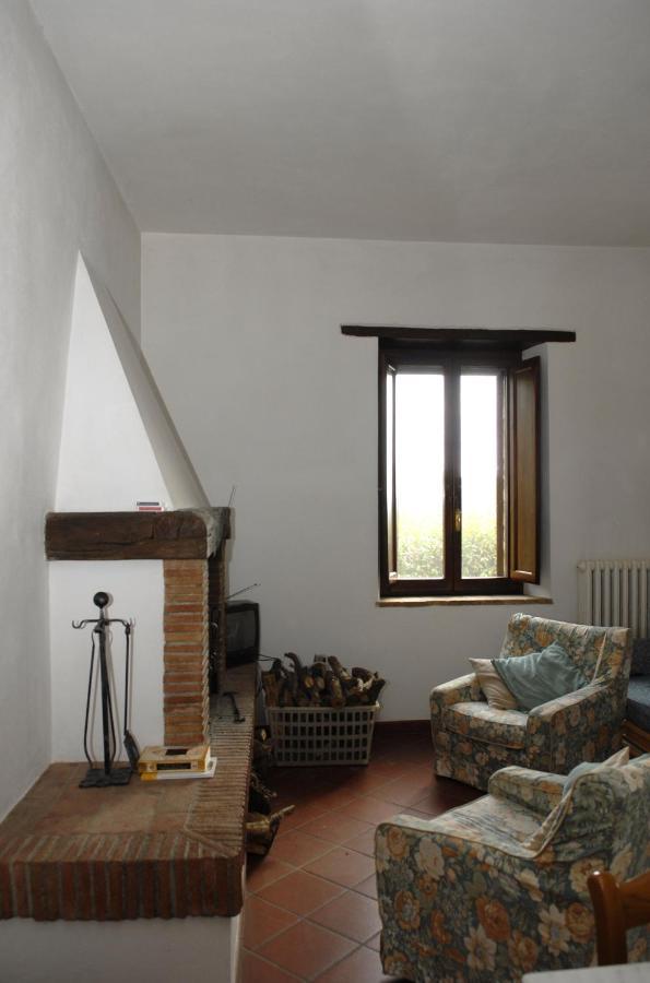 Podere Monte Petreto San Savino (Magione) Quarto foto